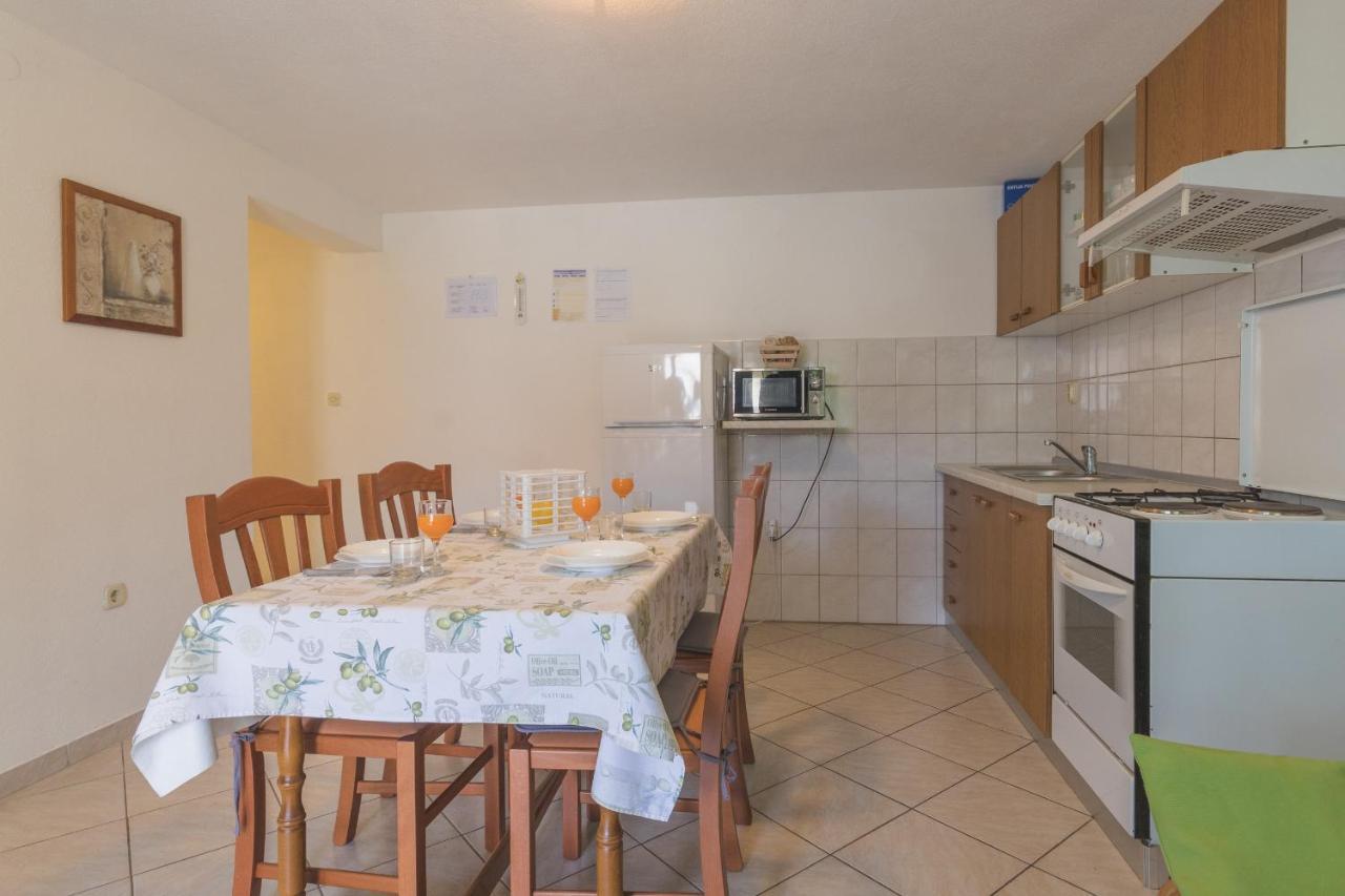 מרינה Apartment Gloria מראה חיצוני תמונה