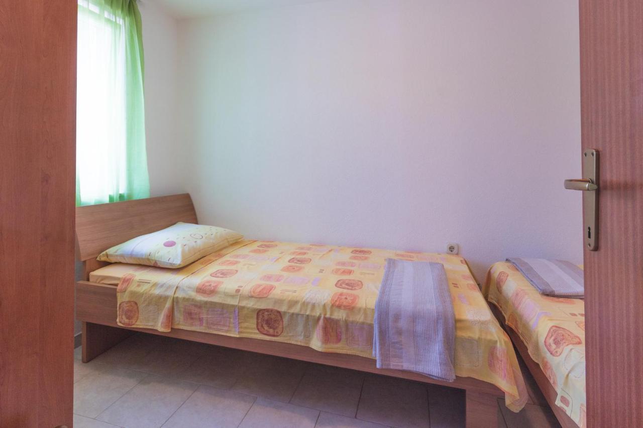 מרינה Apartment Gloria מראה חיצוני תמונה