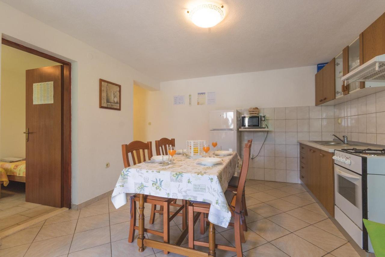 מרינה Apartment Gloria מראה חיצוני תמונה
